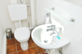 Separates WC - Zwischen Stöckach und Ostendplatz – 3-Zimmer-Wohnung mit Flair nahe Stadtpark