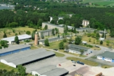 Luftbild - „Vielseitiges Immobilienportfolio mit Entwicklungspotenzial: Zwei Gebäude in Damsdorf bei Potsdam für Wohn- und Gewerbenutzung“